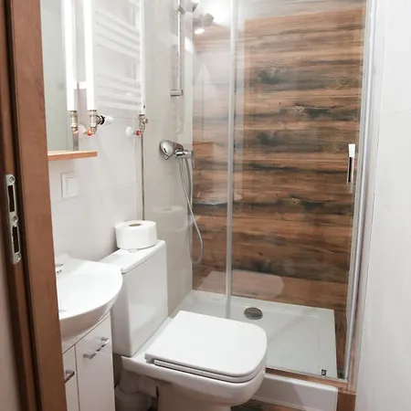 Hostal Noclegi