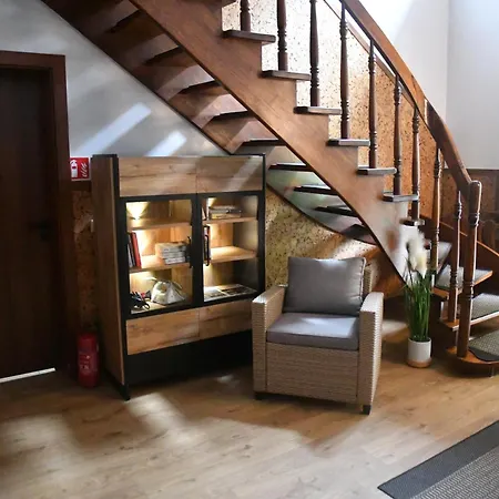 Noclegi * 루다 실롱스카