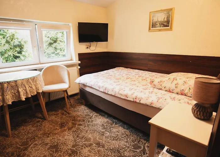 Noclegi Auberge de jeunesse *